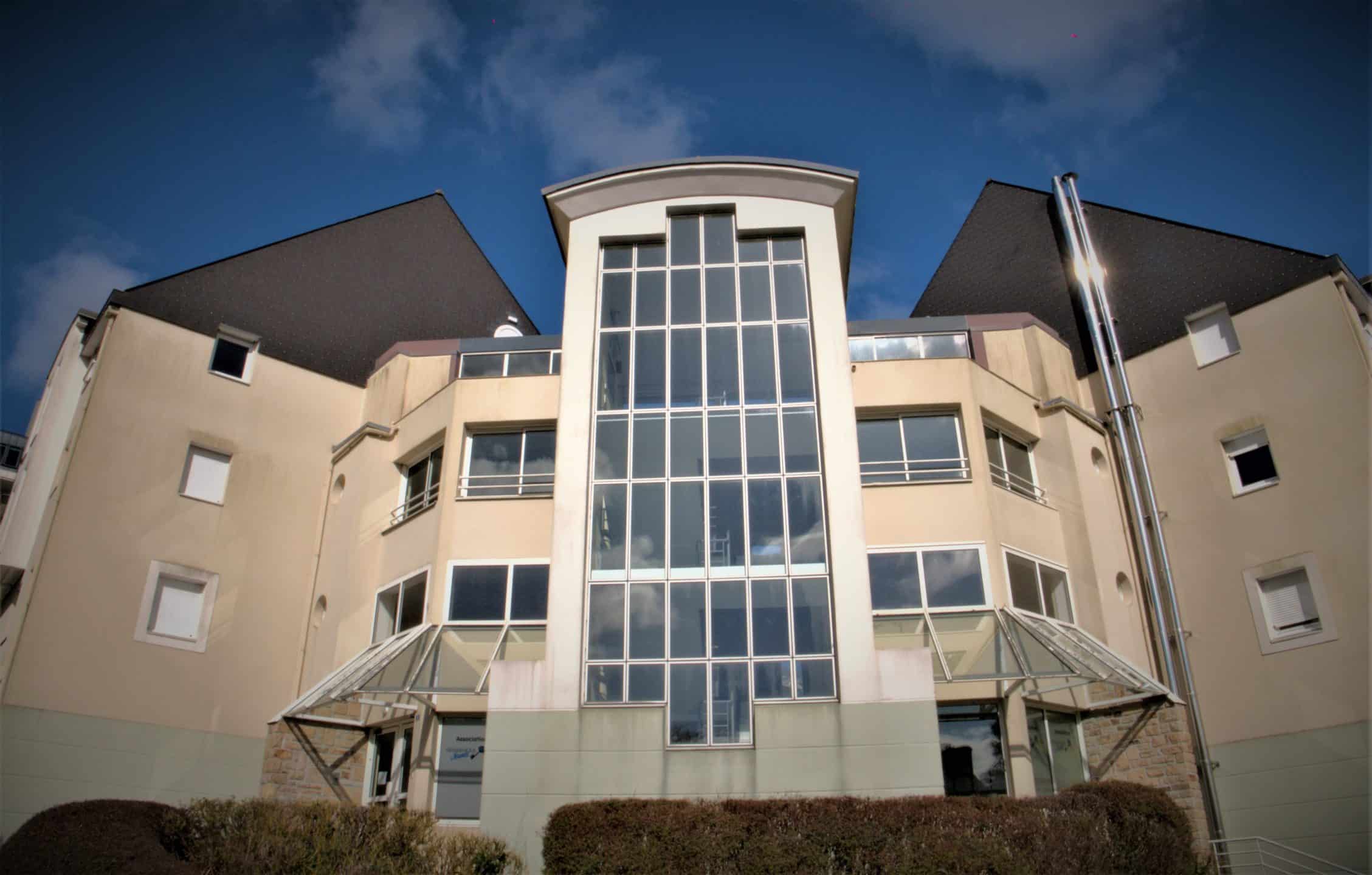 Les services dans nos studios : Wifi - cafétéria - buanderie