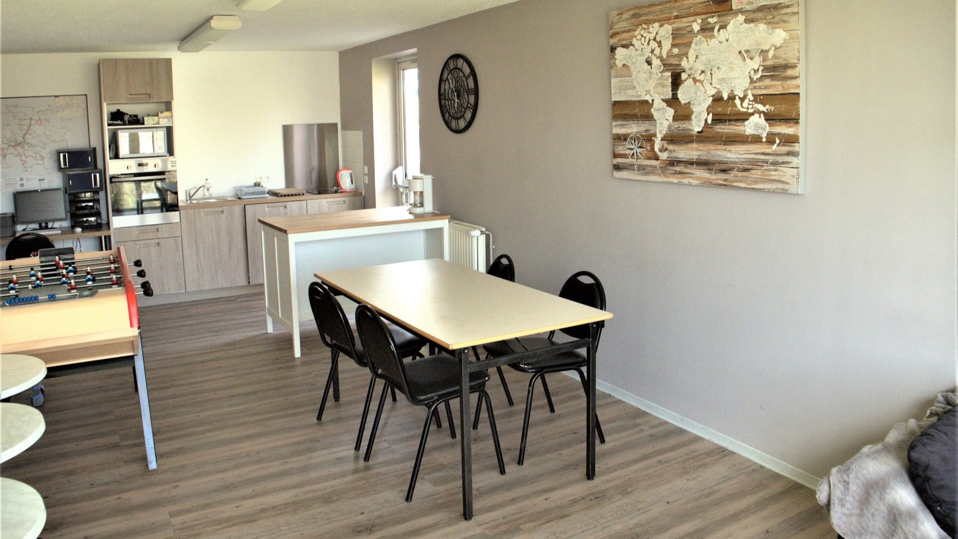 residence plan studio services cafeteria buanderie wifi ti ar menez 1 - Quimper Finistère